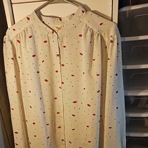 women's long-sleeved blouse with fun lip prints